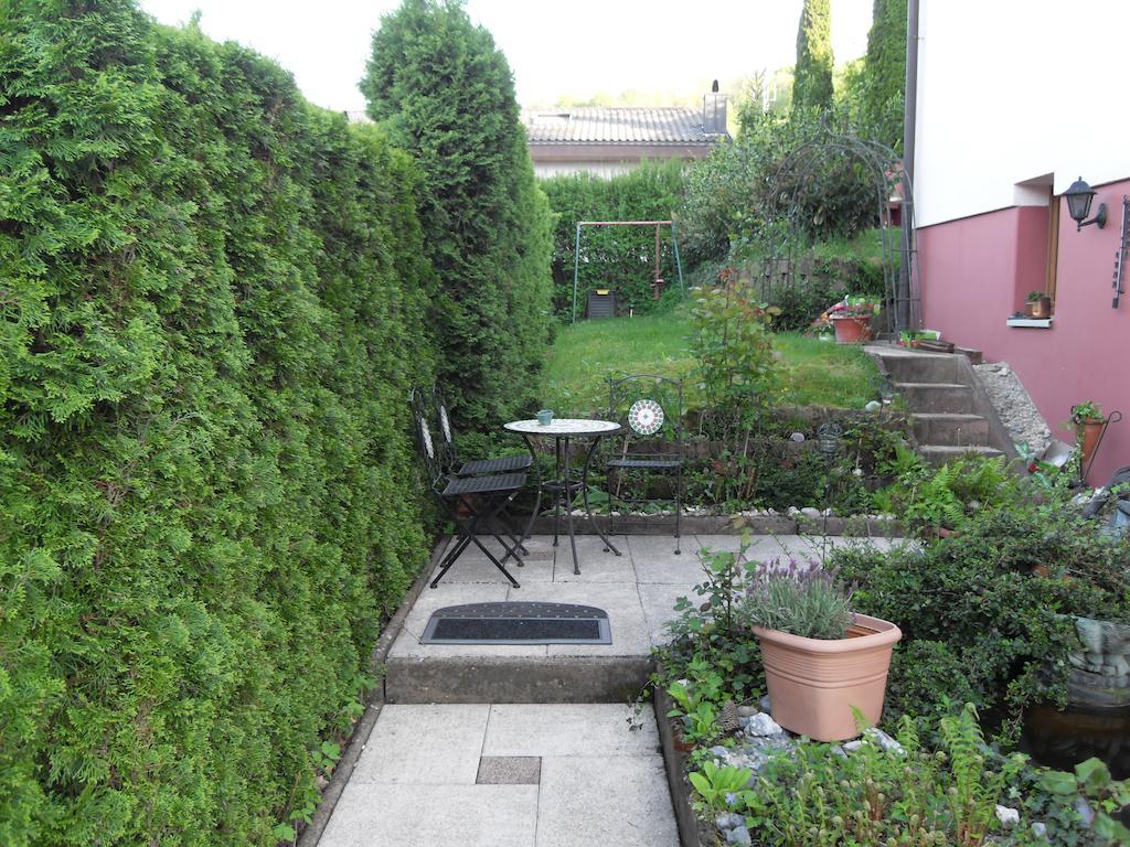 Bed&Breakfast In Flueh Hofstetten-Fluh Экстерьер фото